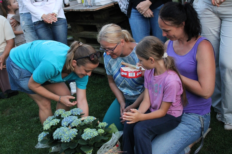 #KennenlernTag #Begrüßungstag #NeuesSchuljahr #NeueKlasse #Schulstart #TeamBuilding #Schulalltag #Schulbeginn #NeueFreunde #Schulcommunity #Projekttage #Projektwoche #LernenMitSpaß #Handlungsorientiert #Teamwork #Schulprojekt #Projektarbeit #Schulideen #KreativesLernen #SchuleMalAnders #Schulabschluss #Klassenabschluss #Abschlussfeier #LetzterSchultag #Matura #Schulzeit #Schulende #Abschlussfahrt #Erinnerungen #Schulfreunde #AbenteuerWoche #NaturErlebnis #Erlebniswoche #SpieleInDerSchule #OutdoorLearning #T