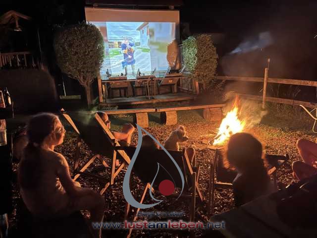 #LustAmLeben #KinderUndJugendCamp #NaturErleben #KreativitätFördern #Selbstentfaltung #TiereErleben #AktivesLernen #AchtsameZeit #KinderBetreuung #JugendlicheErziehen #WerteVermitteln #NaturAbenteuer