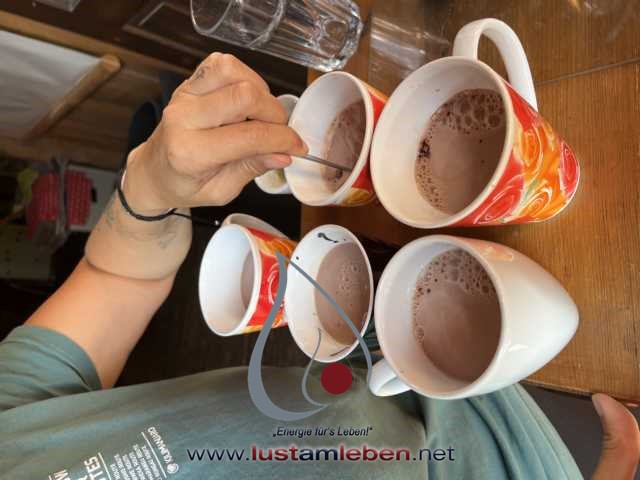 #LustAmLeben #KinderUndJugendCamp #NaturErleben #KreativitätFördern #Selbstentfaltung #TiereErleben #AktivesLernen #AchtsameZeit #KinderBetreuung #JugendlicheErziehen #WerteVermitteln #NaturAbenteuer