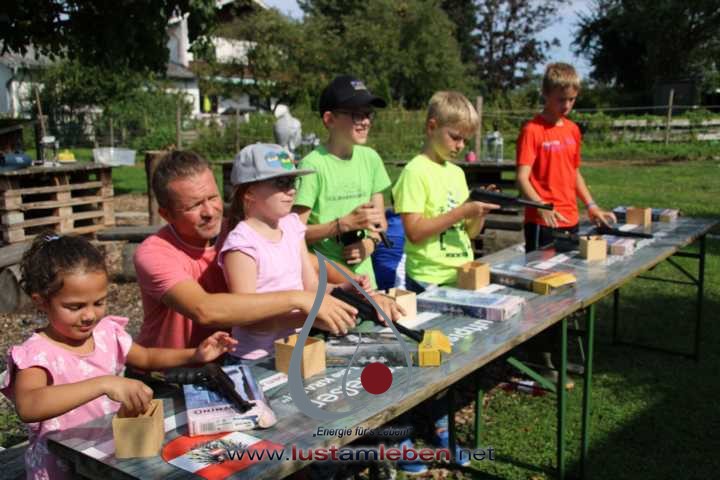 #LustAmLeben #KinderUndJugendCamp #NaturErleben #KreativitätFördern #Selbstentfaltung #TiereErleben #AktivesLernen #AchtsameZeit #KinderBetreuung #JugendlicheErziehen #WerteVermitteln #NaturAbenteuer