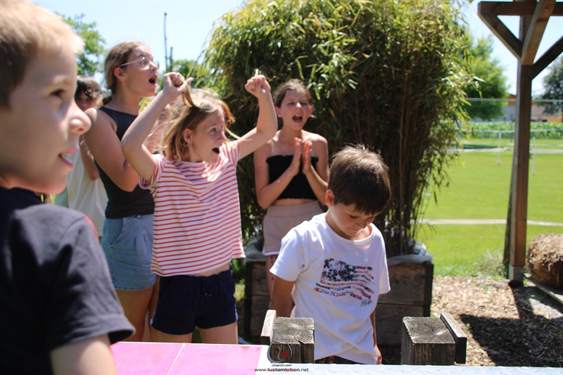 #KennenlernTag #Begrüßungstag #NeuesSchuljahr #NeueKlasse #Schulstart #TeamBuilding #Schulalltag #Schulbeginn #NeueFreunde #Schulcommunity #Projekttage #Projektwoche #LernenMitSpaß #Handlungsorientiert #Teamwork #Schulprojekt #Projektarbeit #Schulideen #KreativesLernen #SchuleMalAnders #Schulabschluss #Klassenabschluss #Abschlussfeier #LetzterSchultag #Matura #Schulzeit #Schulende #Abschlussfahrt #Erinnerungen #Schulfreunde #AbenteuerWoche #NaturErlebnis #Erlebniswoche #SpieleInDerSchule #OutdoorLearning #T