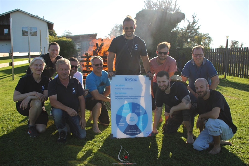 #LustAmLeben #MutZurVeränderung #KomfortzoneVerlassen #Selbstdisziplin #TeamSpirit #Teamentwicklung #BewusstLeben #Feuerlauf #InnereStärke #MindsetShift #Wachstum